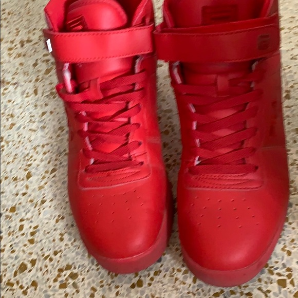 Dial Shoes Solid Red 10 1/2 - Picture 5 of 5